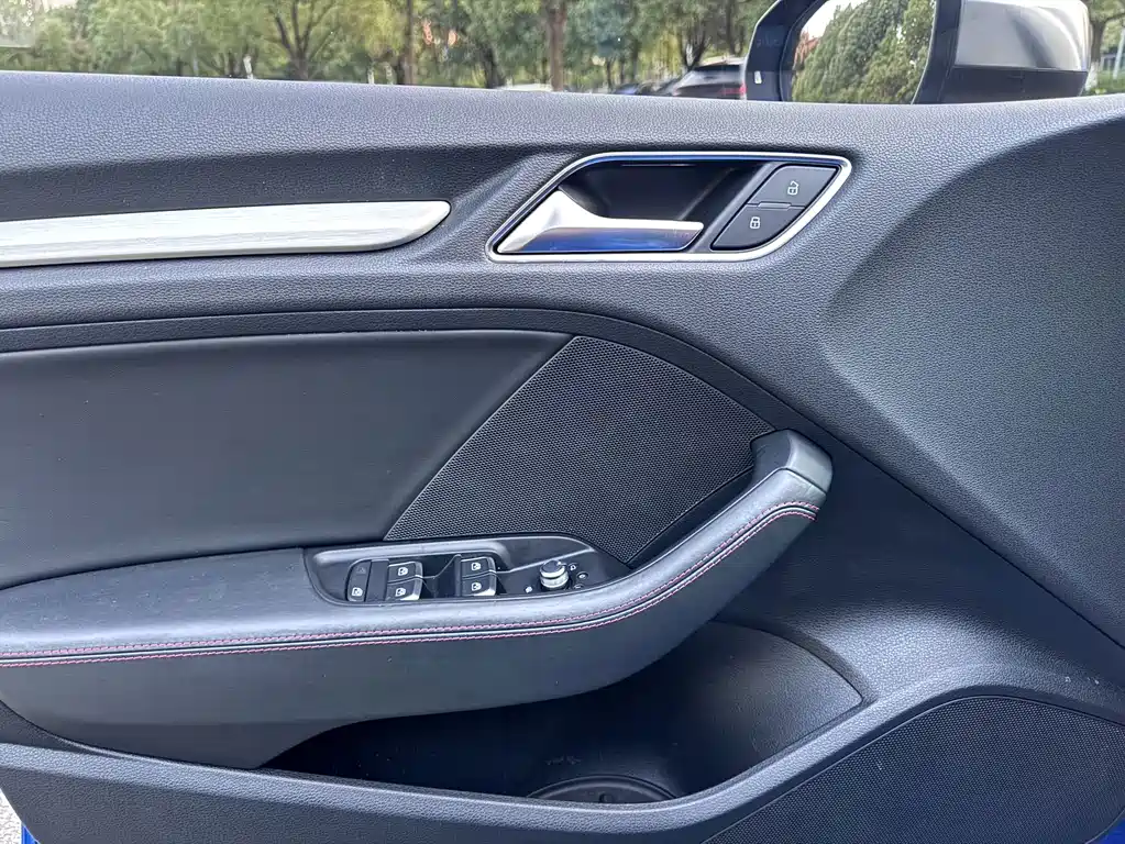 Audi S3 — миниатюра 13