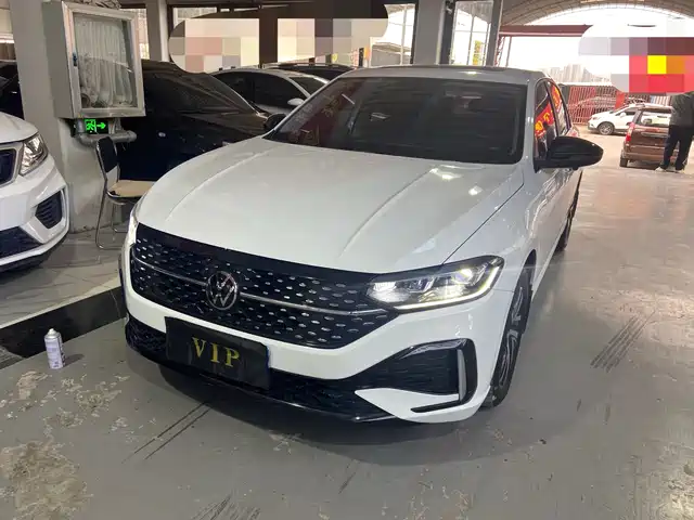 VOLKSWAGEN LAVIDA 2022