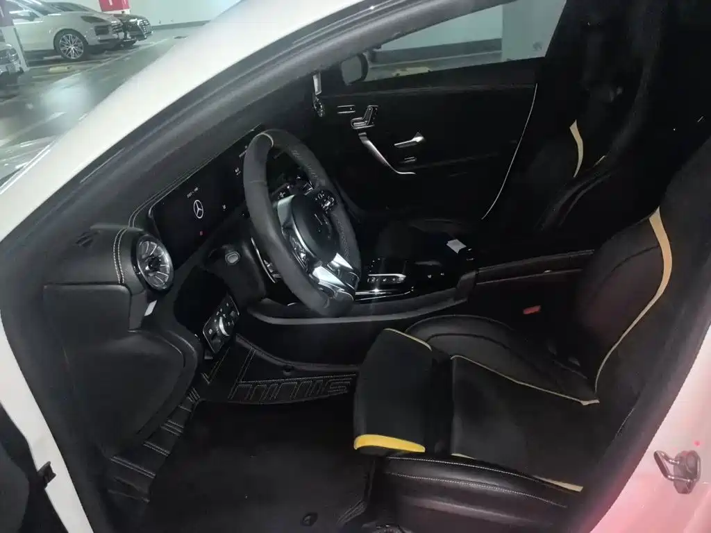 Mercedes-Benz CLA AMG — миниатюра 11