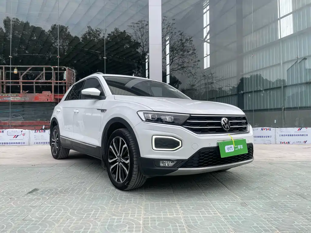 VOLKSWAGEN T ROC EXPLORING SONGS