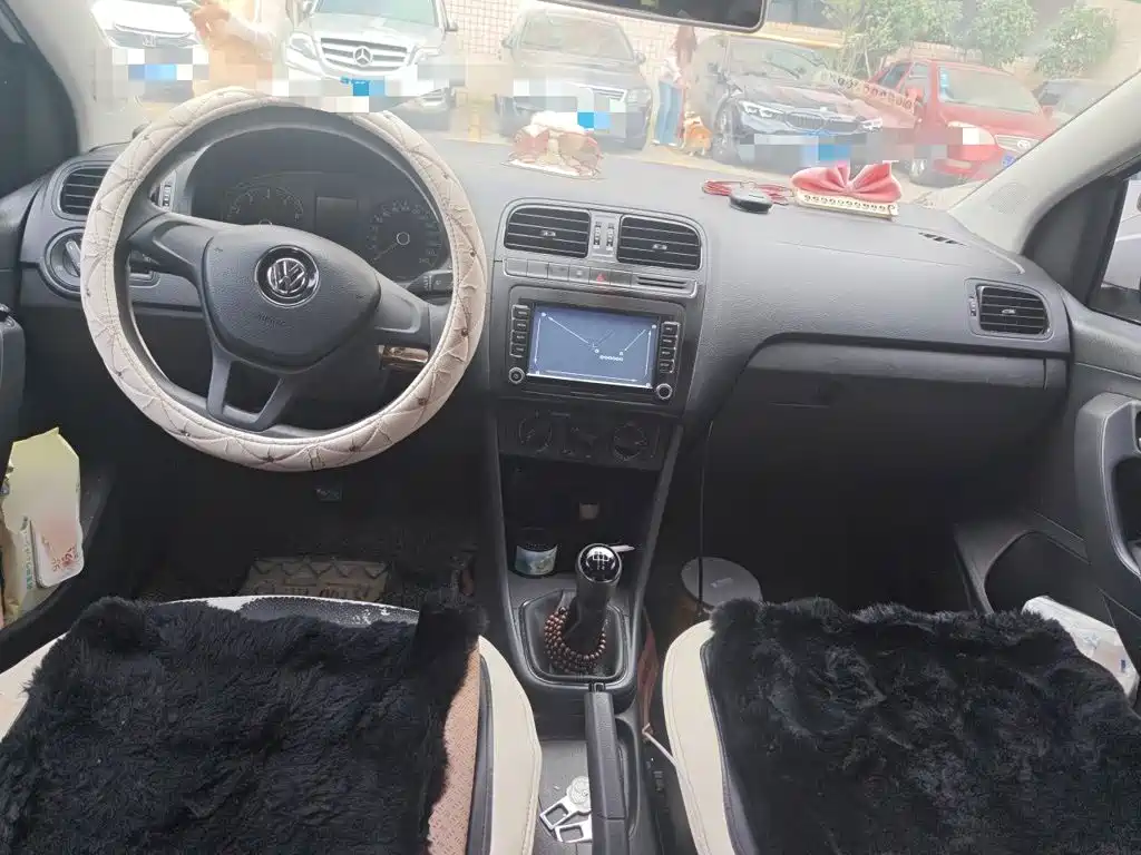 Volkswagen Polo — миниатюра 5
