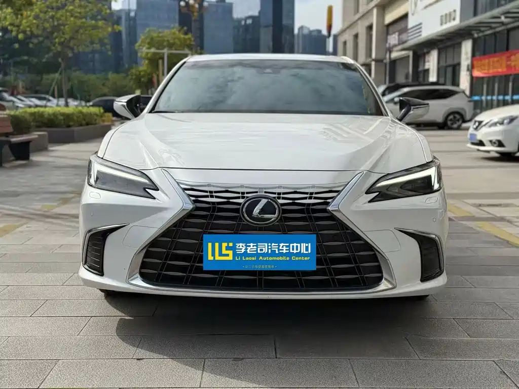 Lexus ES — фотографии объявления, Фото 2