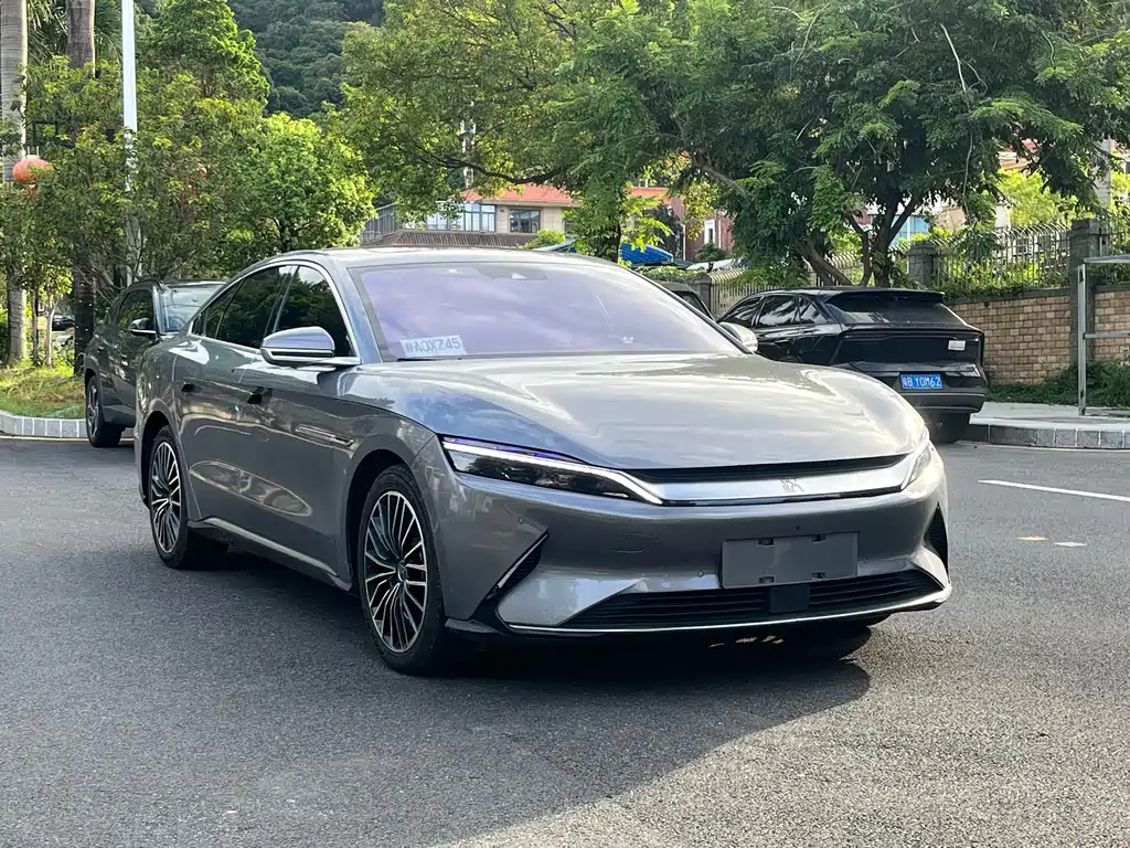 BYD Han — миниатюра 3