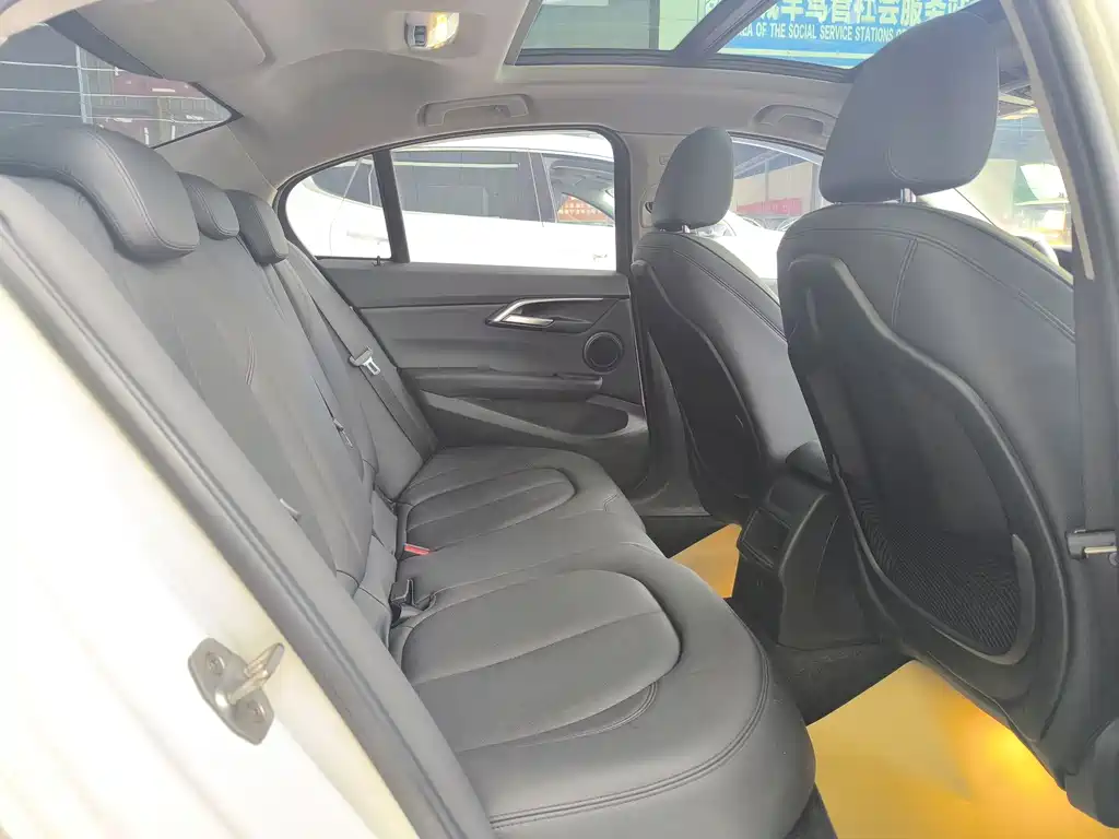 BMW 1 Series 1 2018 118i Sport