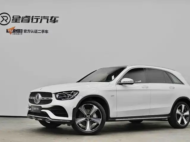 MERCEDES-BENZ GLC