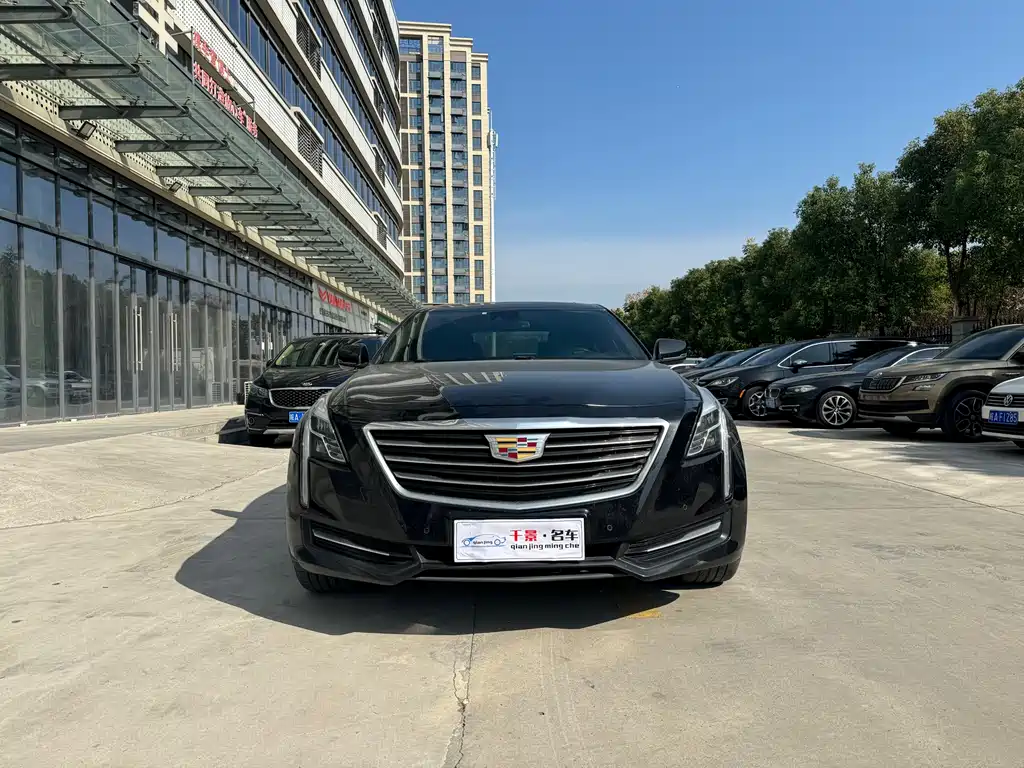 CADILLAC CT6
