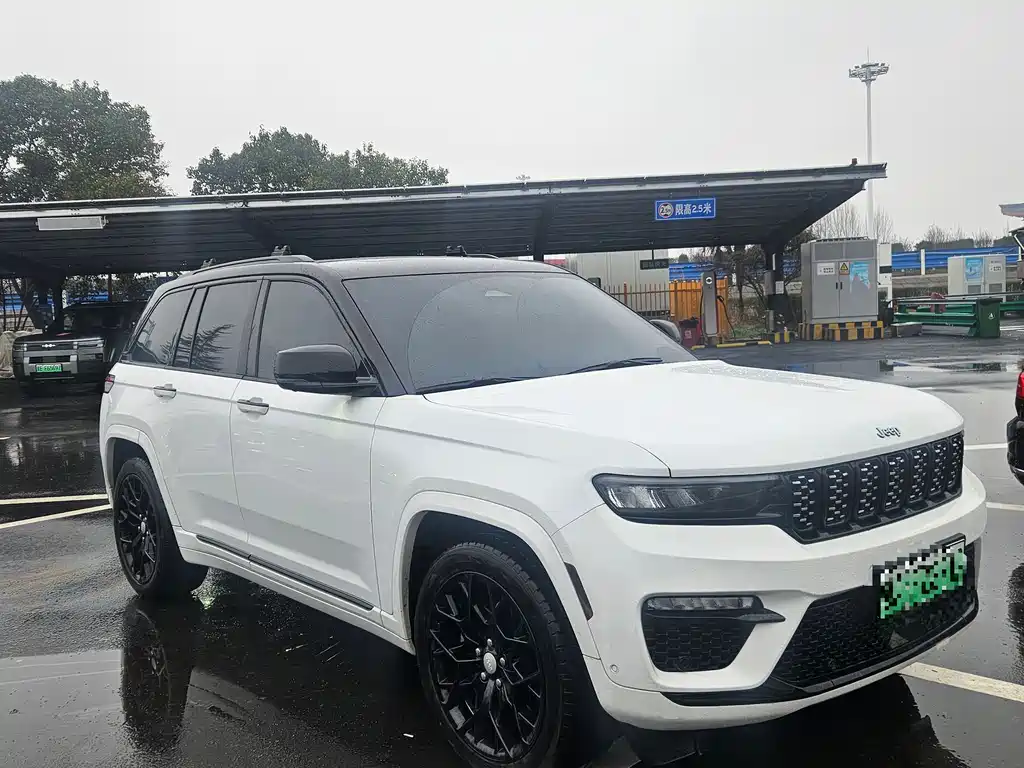 JEEP GRAND CHEROKEE 4XE