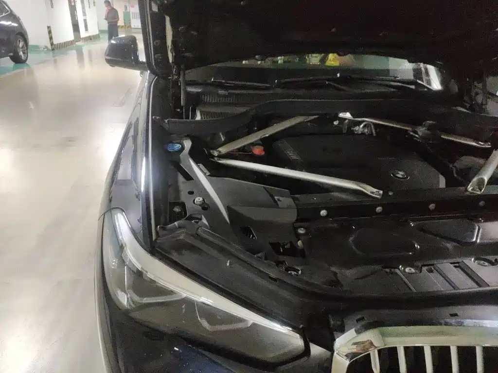 BMW X5 — миниатюра 20