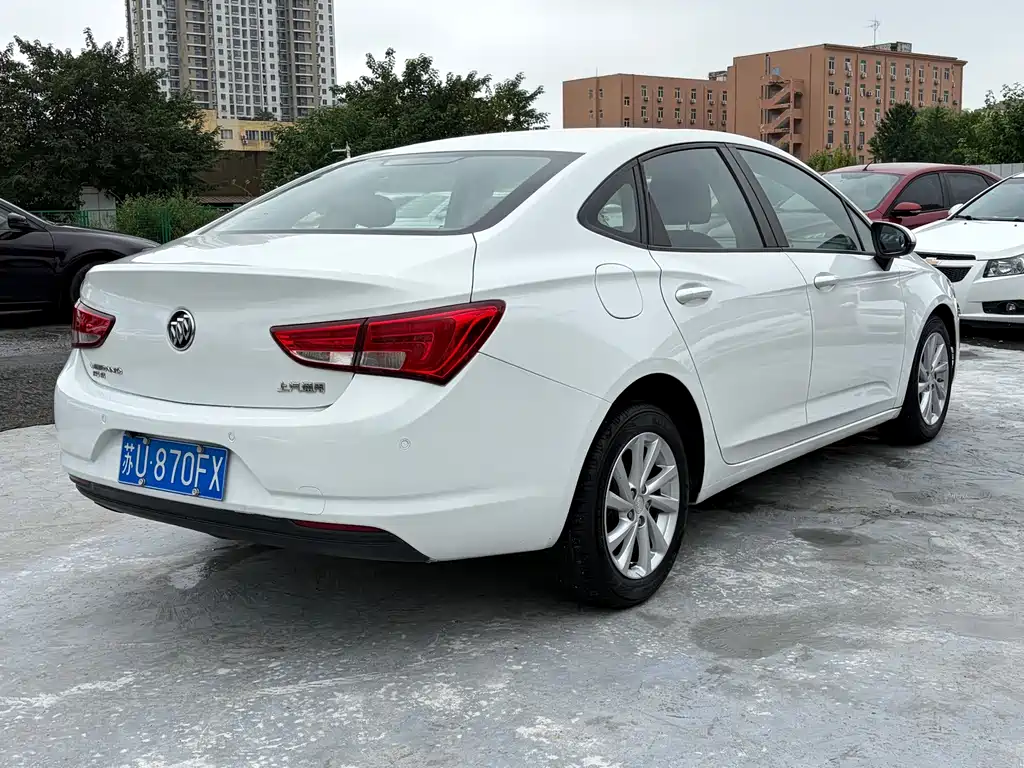 Buick Verano Sedan 15S Manual Leading Type, фото 5