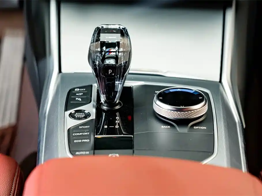 BMW i4 — миниатюра 15