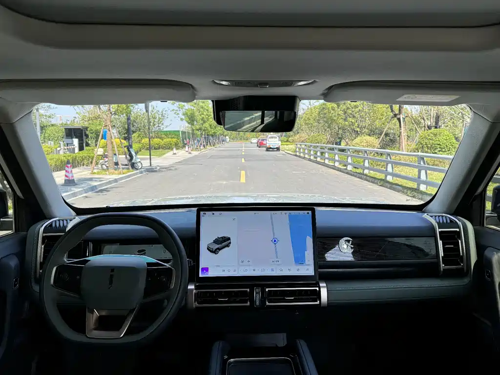 iCAR iCAR 03 — миниатюра 12