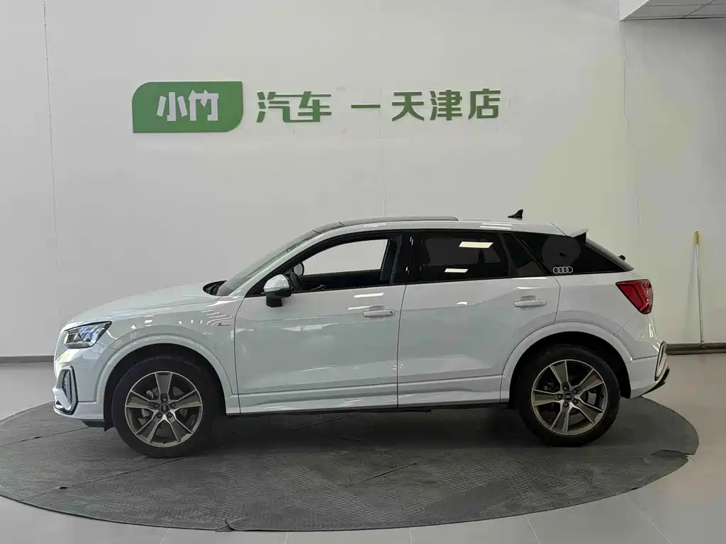 Audi Q2L — миниатюра 7