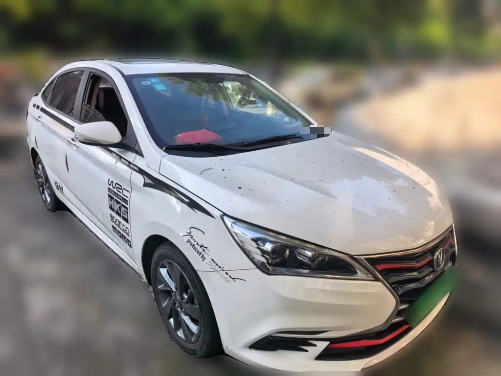 Changan Eado DT — миниатюра 3