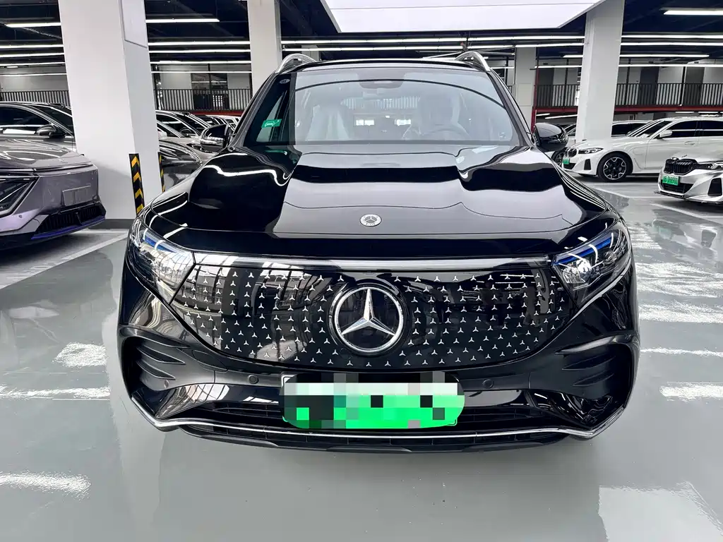 Mercedes-Benz EQB — миниатюра 2