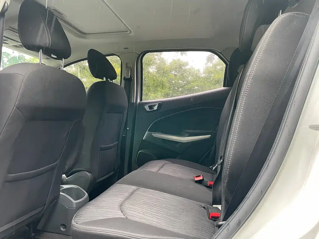Ford EcoSport 2013 1.0L GTDi MT Luxury
