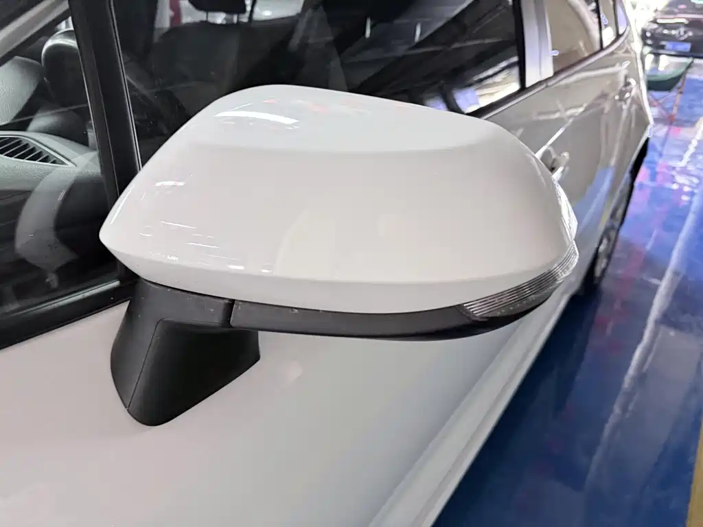 Toyota Corolla — миниатюра 7