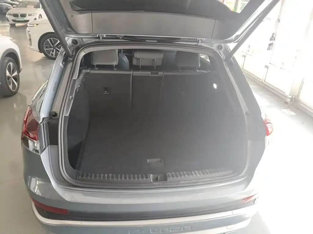 Audi Q4 e-tron — миниатюра 19