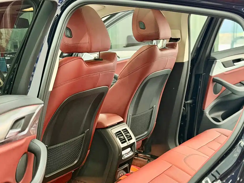 BMW X4 — миниатюра 8