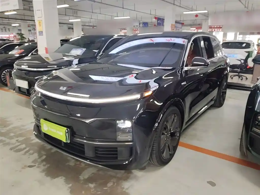 Li Auto Li L8 2024