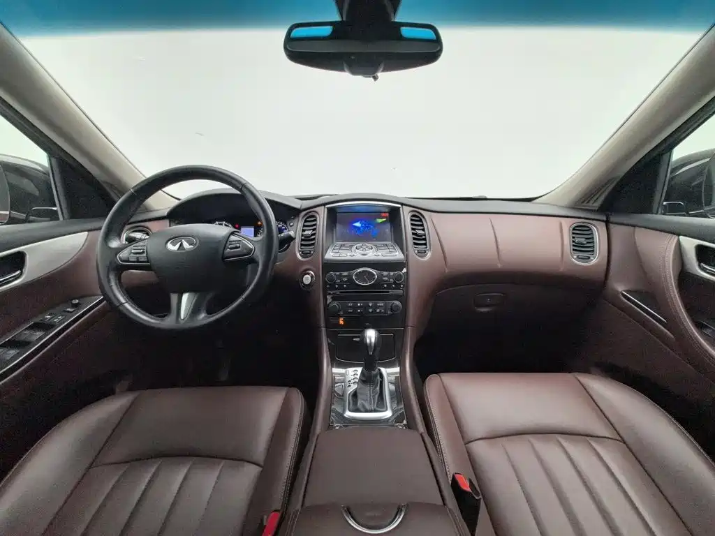 Infiniti QX50 — миниатюра 5