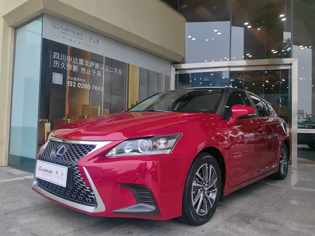 Lexus CT — миниатюра 2