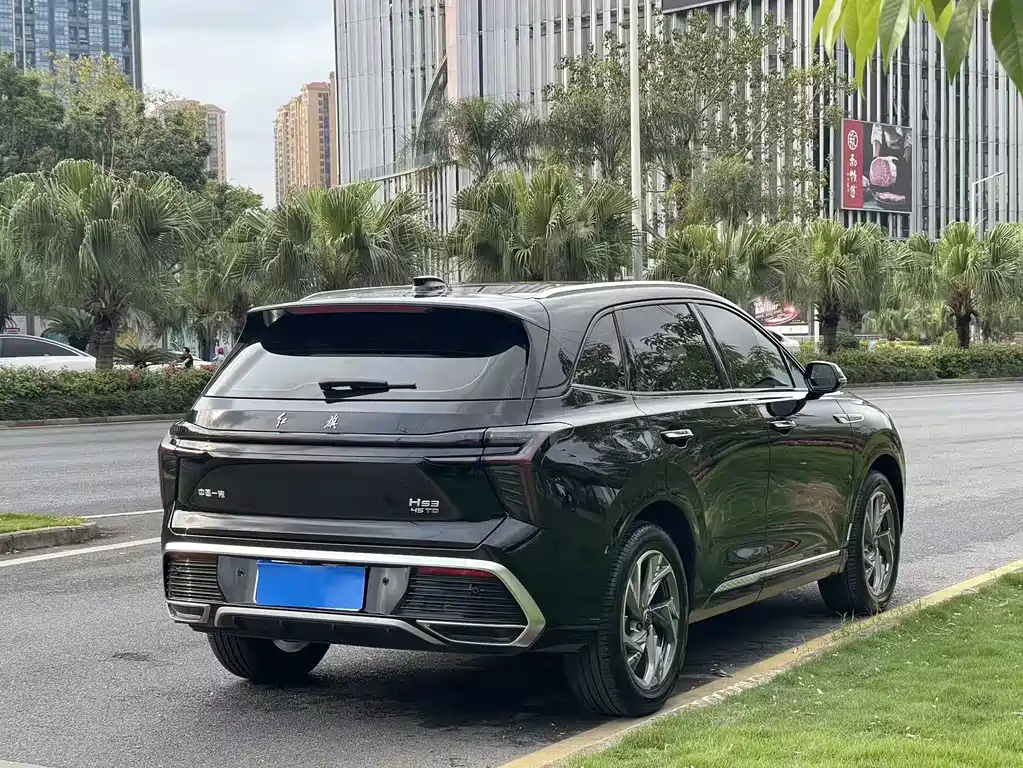 Hongqi HS3 2024 2.0T