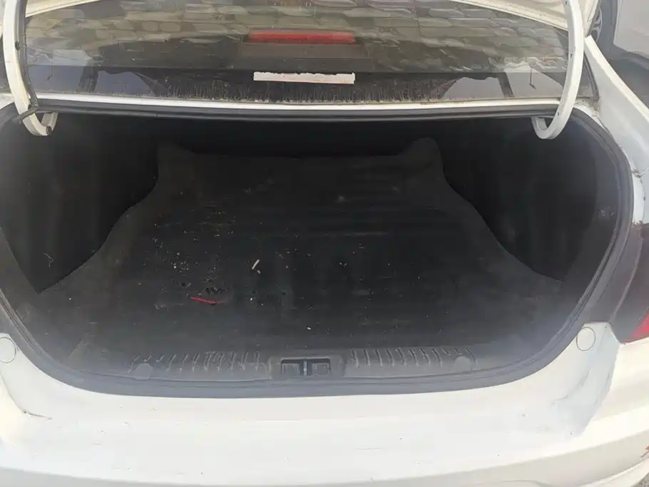 Geely Vision — миниатюра 4