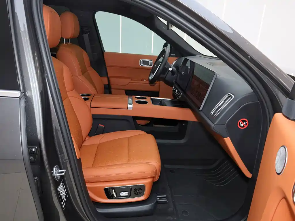 Li Auto Li L8 — миниатюра 12