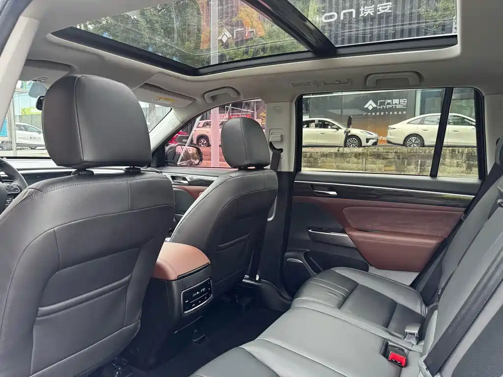 GAC Motor Trumpchi GS8 — миниатюра 7