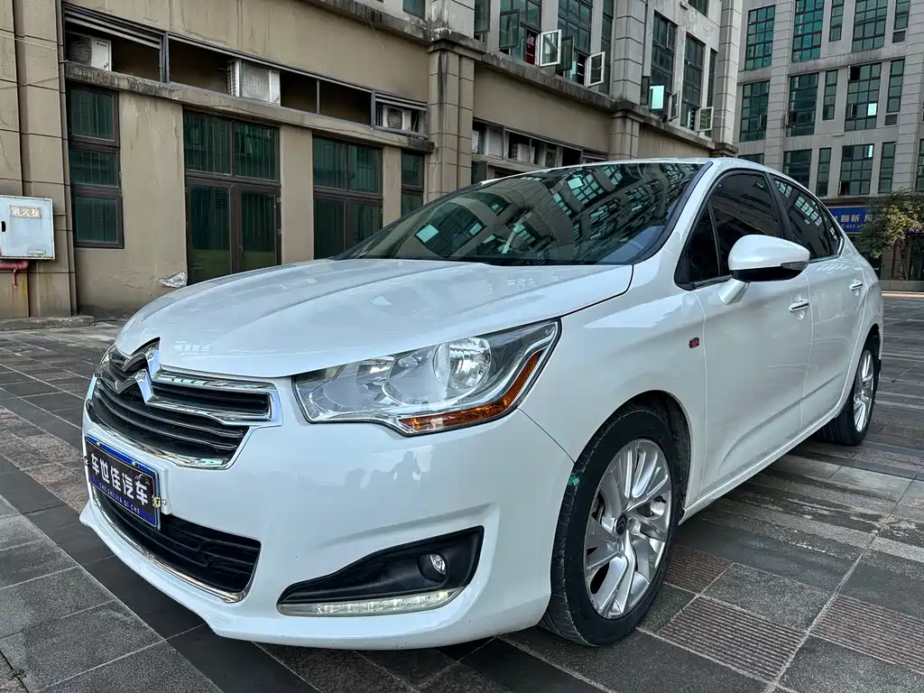 Citroen C4L 2015