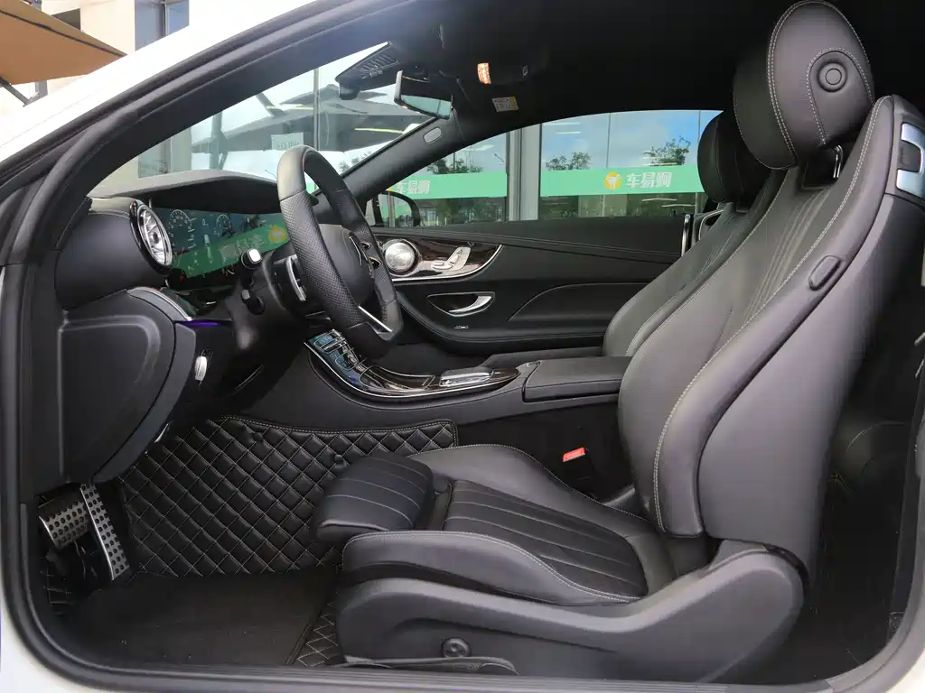 Mercedes-Benz E-Class (Import) — миниатюра 10