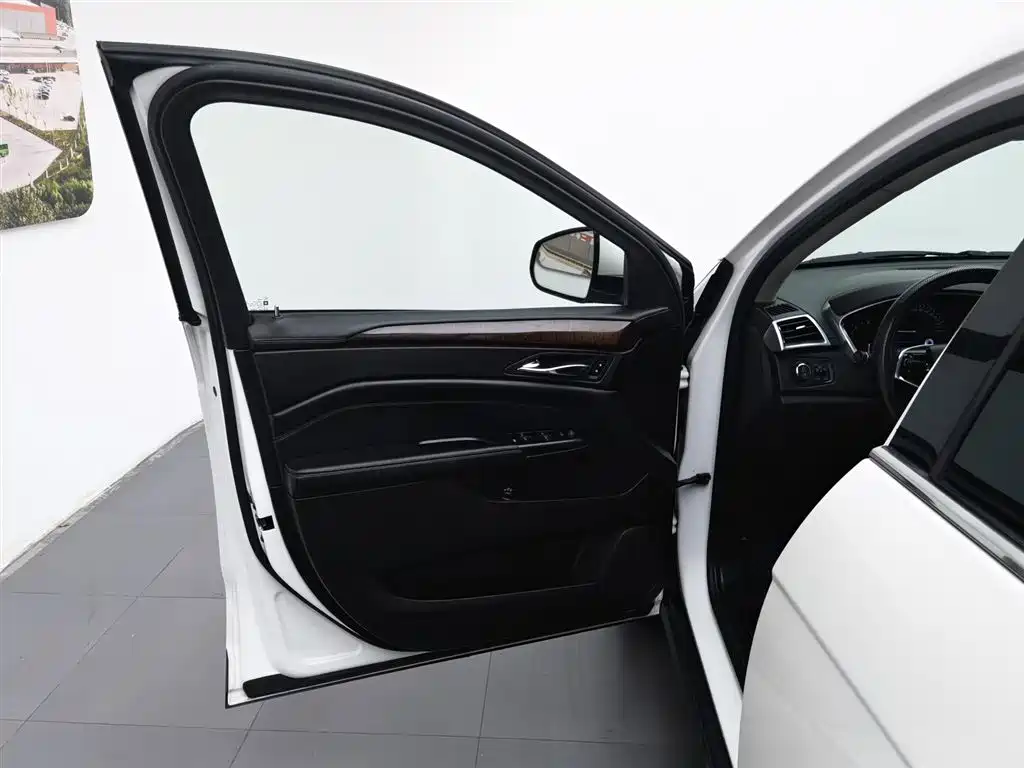 Cadillac SRX 2015 3.0L Elite