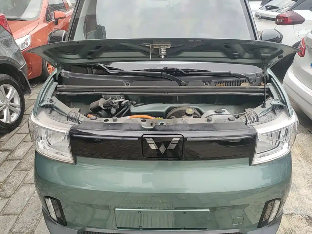 Wuling MINIEV — миниатюра 20