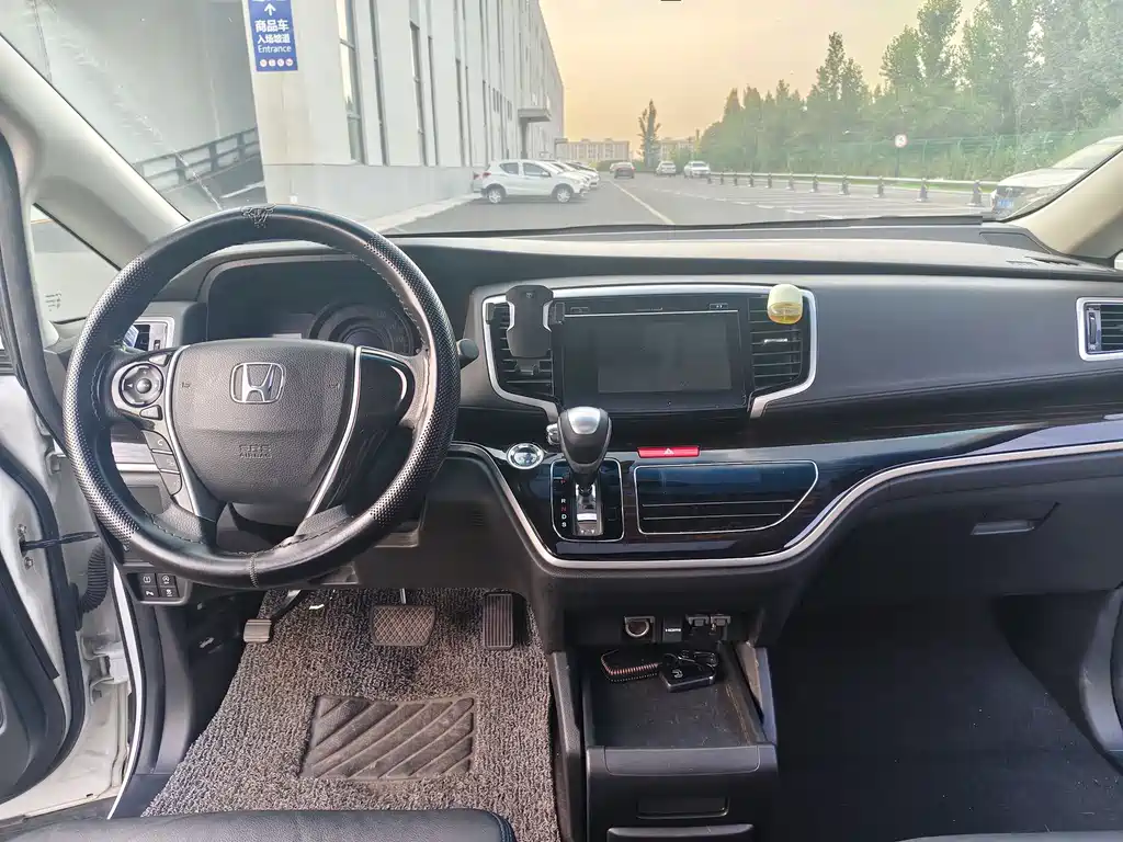 Honda Odyssey — фотографии объявления, Фото 14