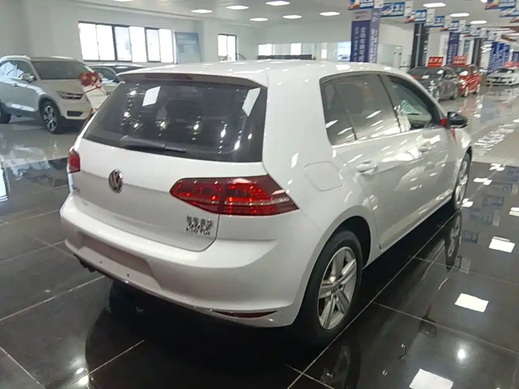Volkswagen Golf — миниатюра 7
