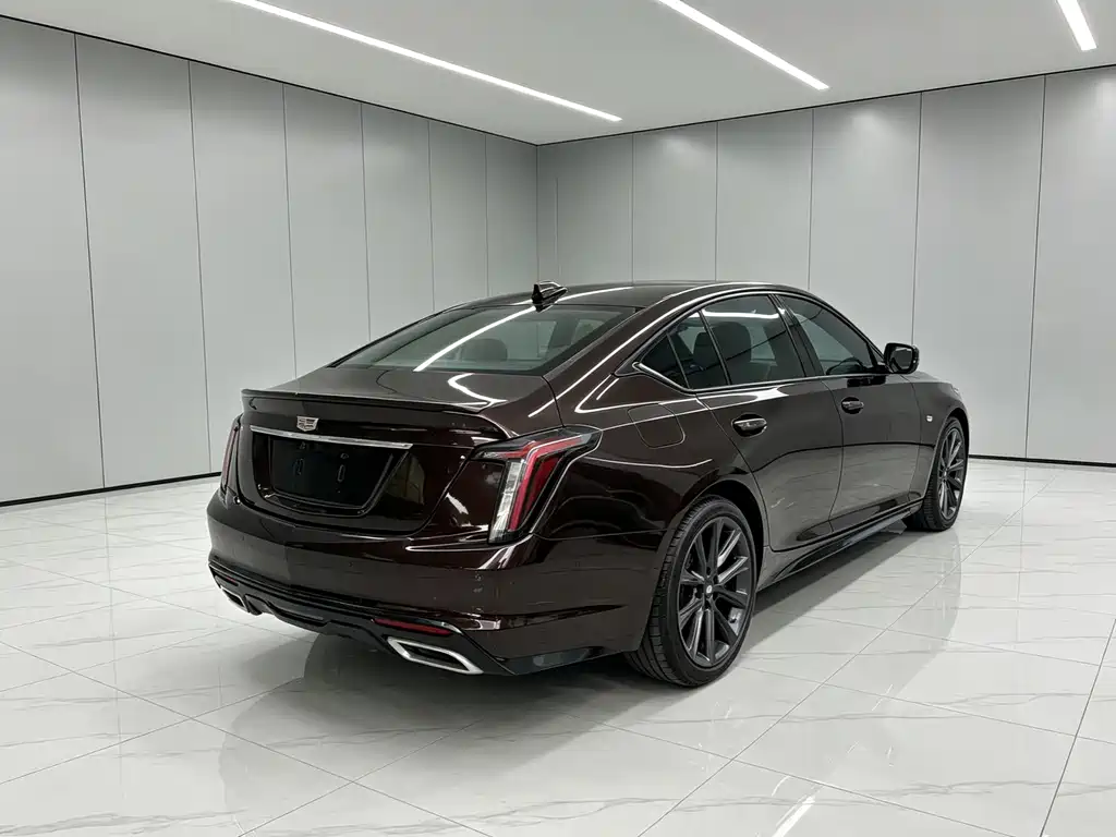 Cadillac CT5 — миниатюра 9