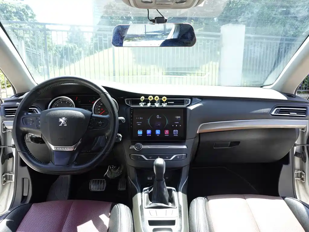 Peugeot 408 — миниатюра 7