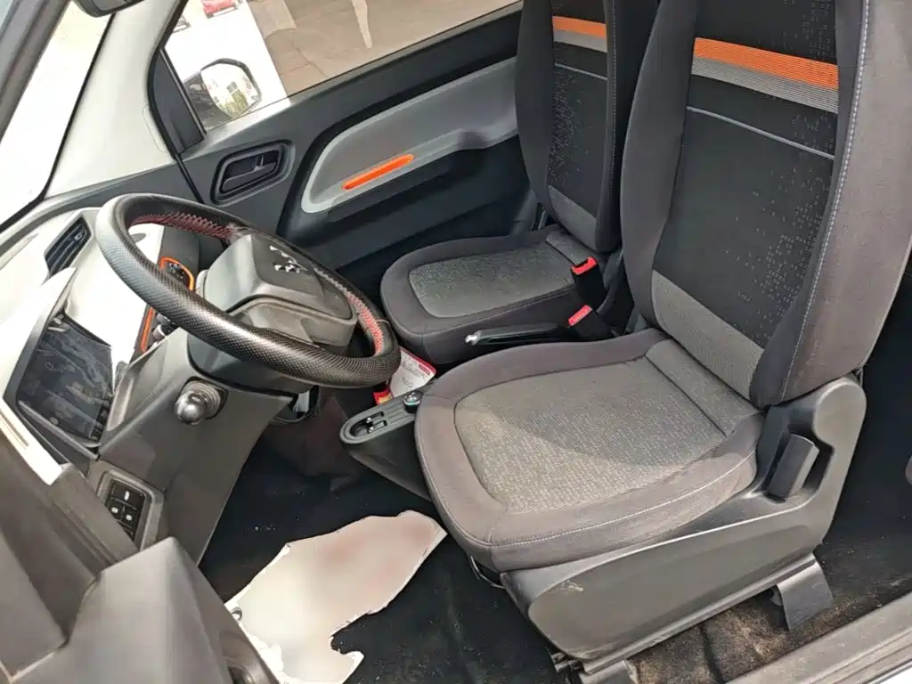 Wuling MINIEV — миниатюра 15