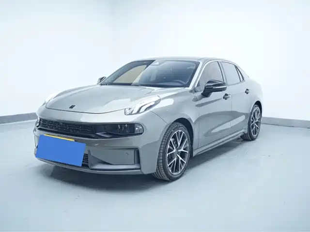 2021 Lynk & Co 03