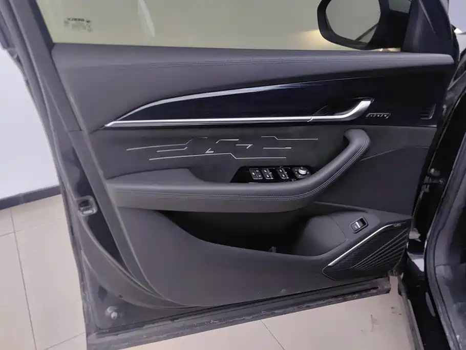 Geely Xingyue L — миниатюра 7