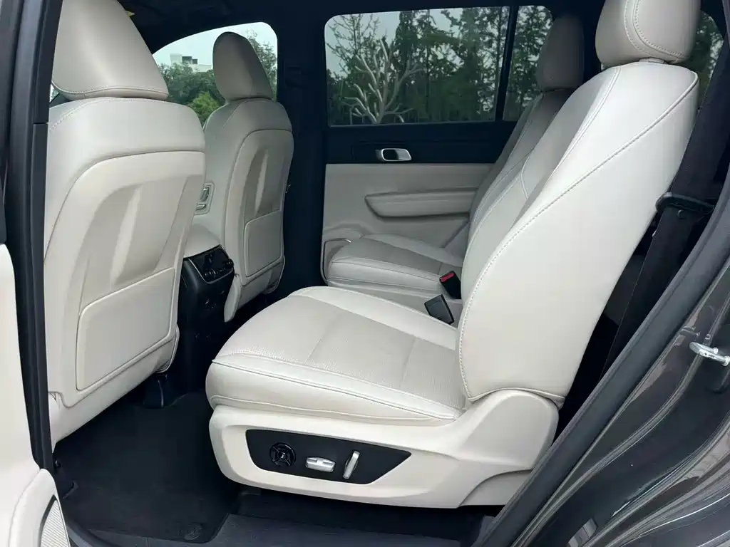 Li Auto Li ONE — миниатюра 7