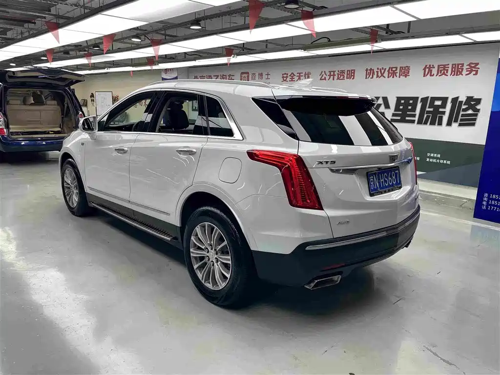 Cadillac XT5 — миниатюра 3