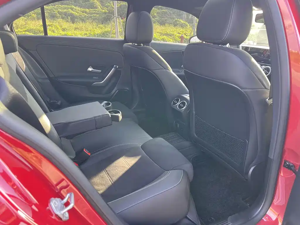 MERCEDES-BENZ A CLASS