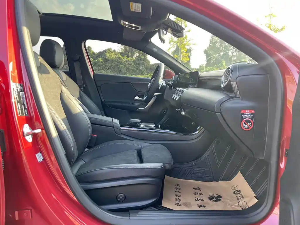 MERCEDES-BENZ A CLASS