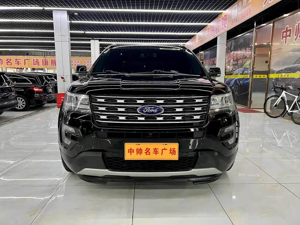 Ford Explorer (Import) — миниатюра 2
