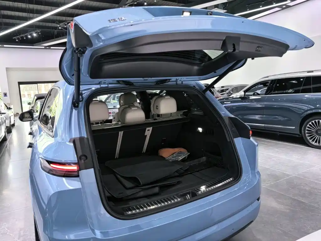 Li Auto Li L7 — миниатюра 19