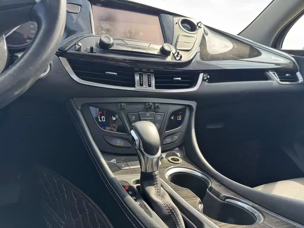 Buick Envision Plus — миниатюра 16