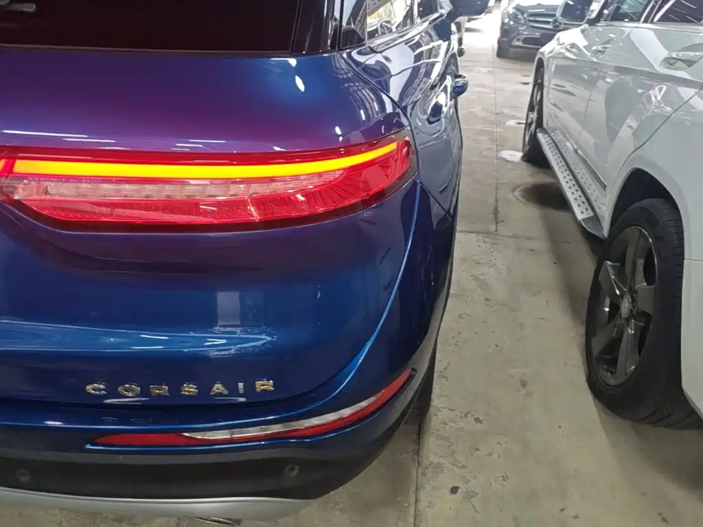 Lincoln Corsair — миниатюра 8