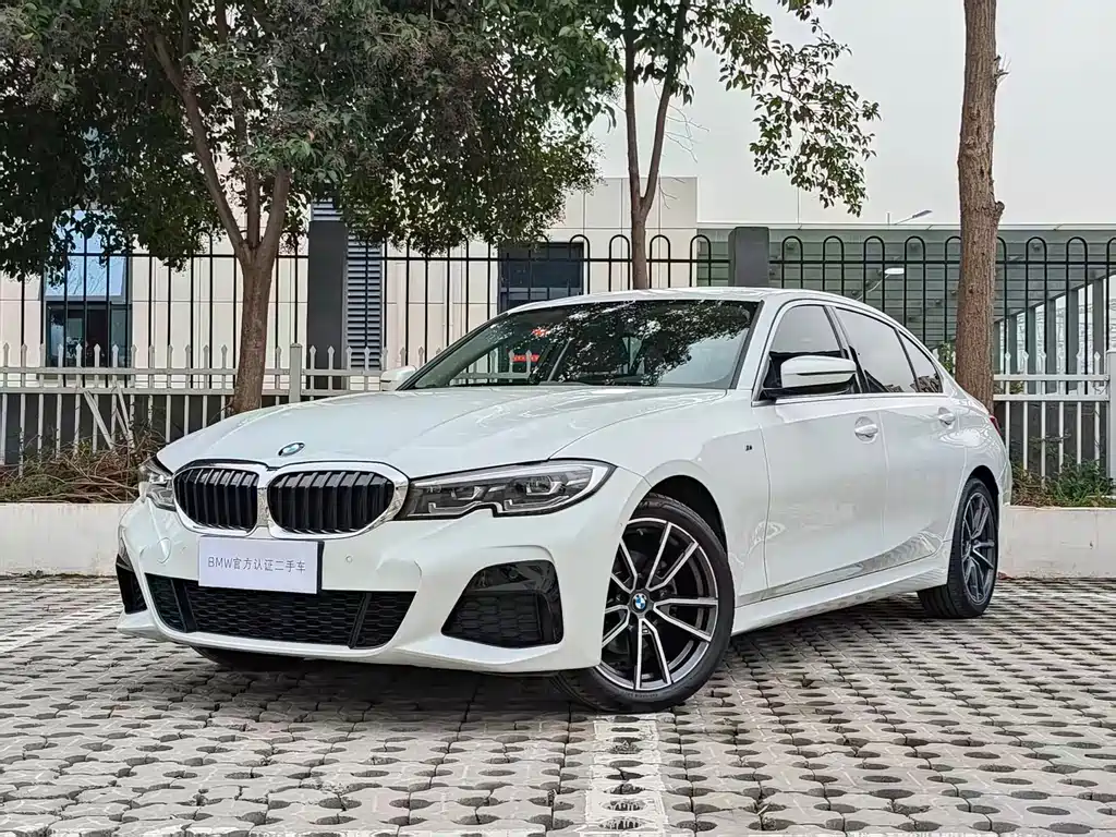 BMW 3 Series 2021