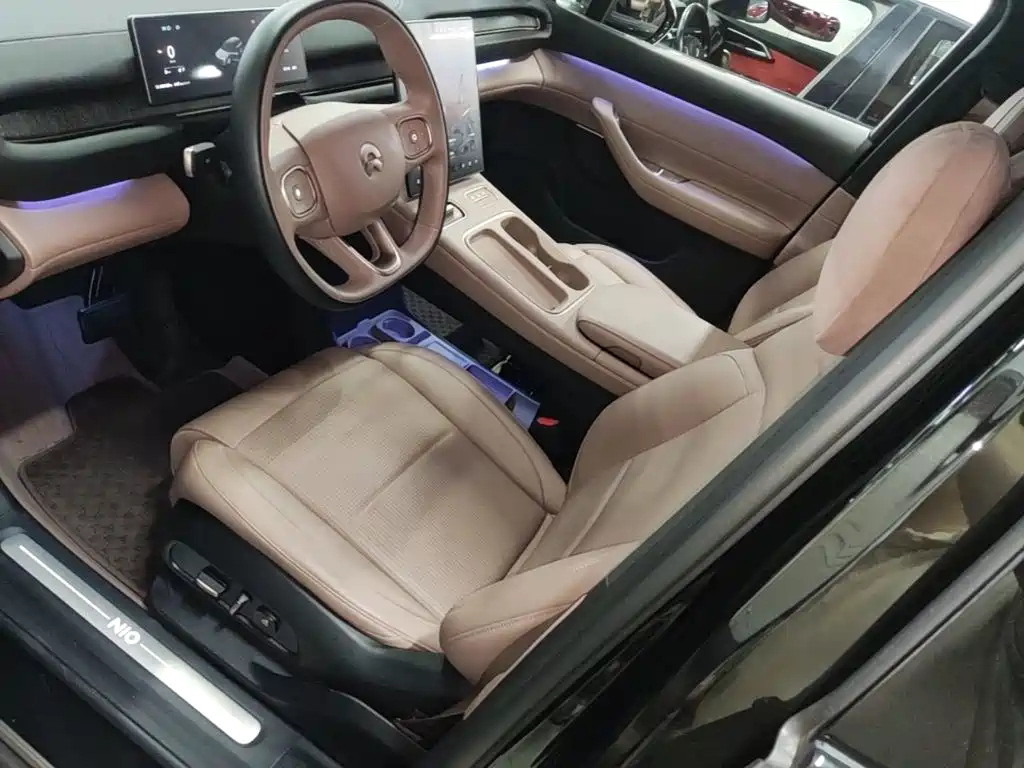 NIO ES6 — миниатюра 15